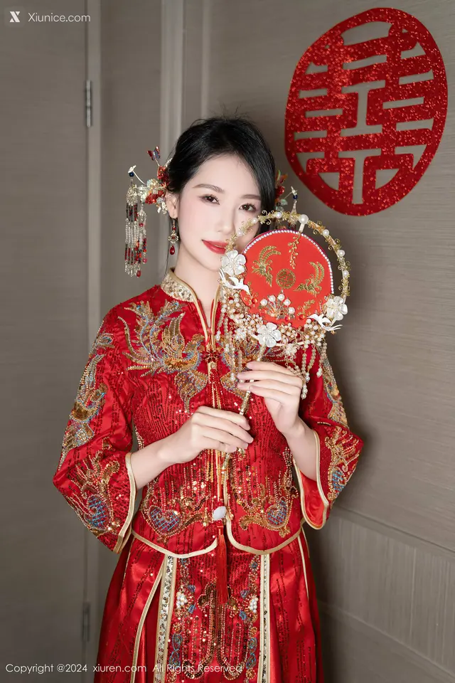 Xiuren秀人网 No.8376 利世 (95 photos)