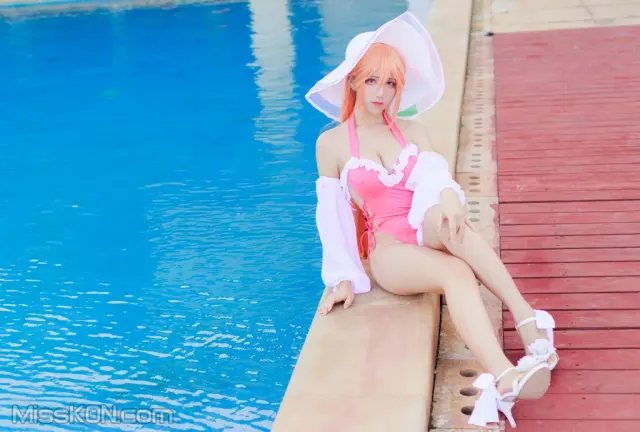 Coser@九曲Jean: 黎塞留泳装 (25 photos)