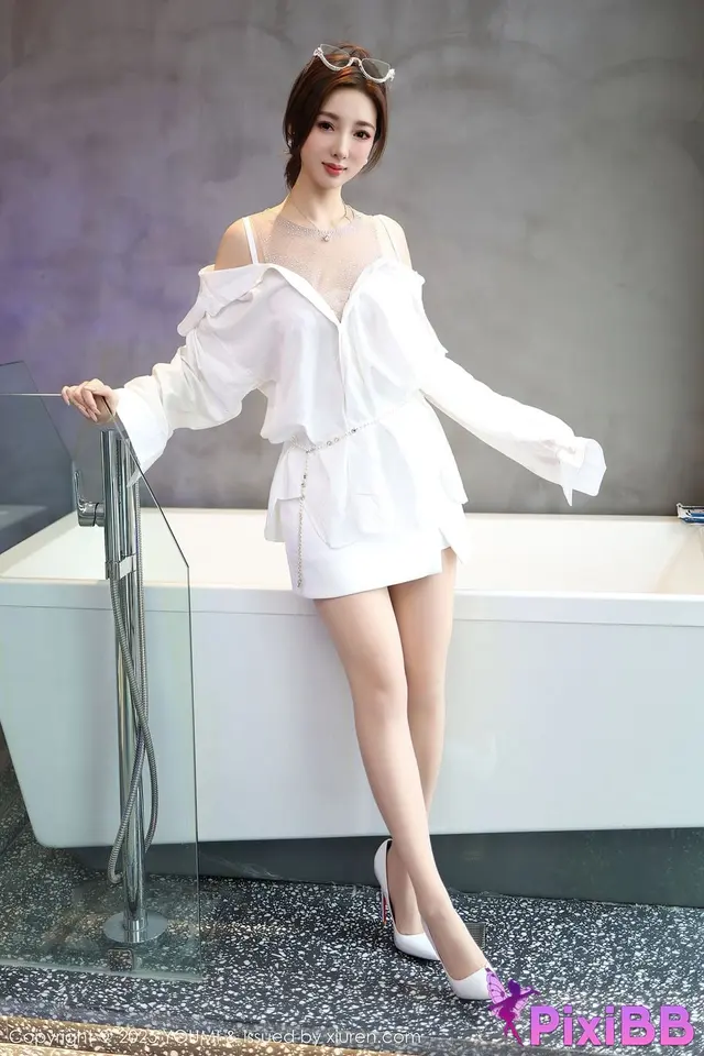 YouMi Vol.1177: 桃桃·夭夭twins (77 photos)