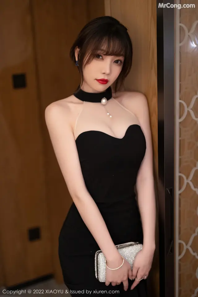 XiaoYu Vol.765: Booty (芝芝) (83 photos)