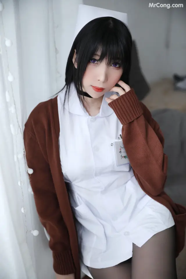 Coser@Kano Nozomi (鹿野希) Vol.08: 同人护士 (111 photos)