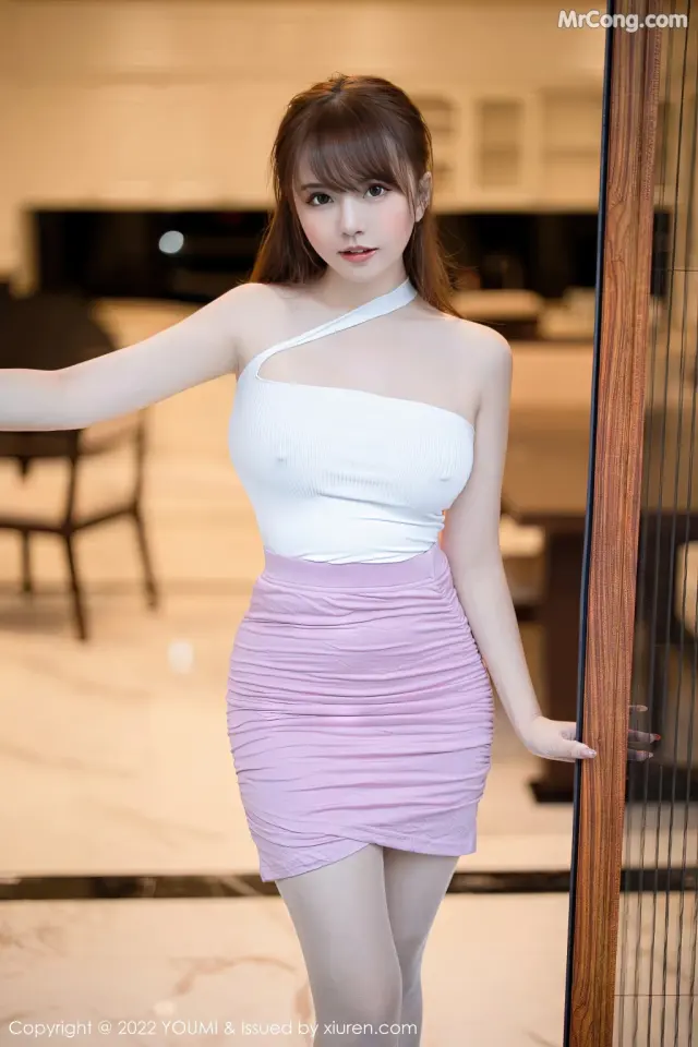 YouMi Vol.872: Zhang Si Yun (张思允Nice) (71 photos)