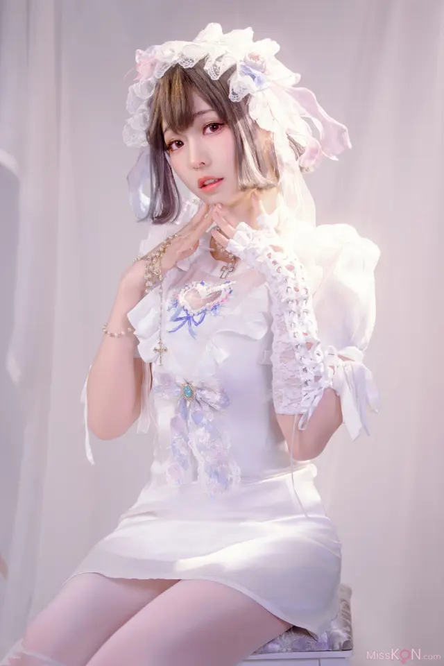 Coser@Ely_eee (ElyEE子): Cloudy Dreaming 雲朵夢境 (25 photos + 2 videos)