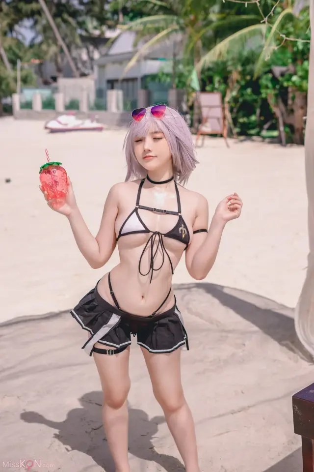Coser@Messie Huang: Hololive Danchou (20 photos)