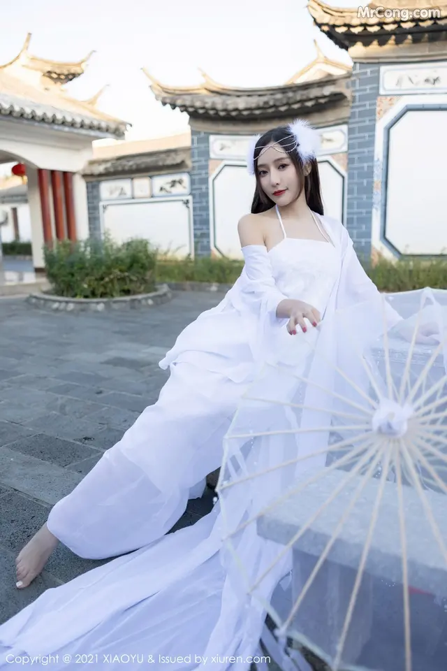 XiaoYu Vol.672: Yanni (王馨瑶) (72 photos)