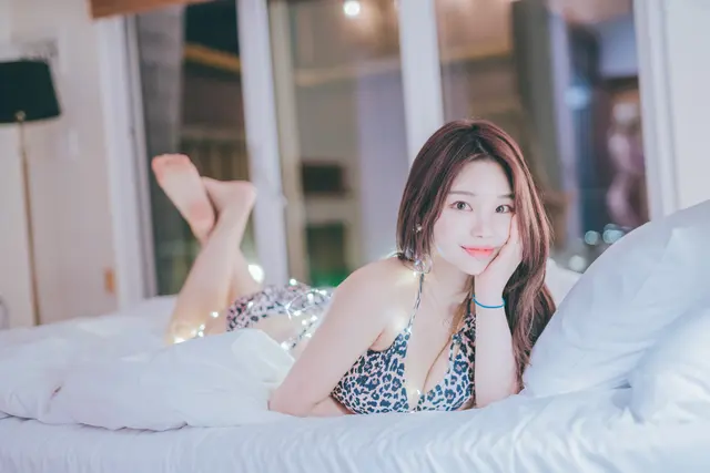 SAINT Photolife – Zzyuri (쮸리): Jezzyuri (66 photos)
