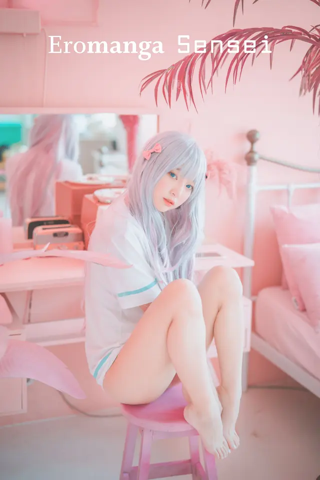 DJAWA Photo – Kang In-kyung (강인경): “Eromanga Sensei”