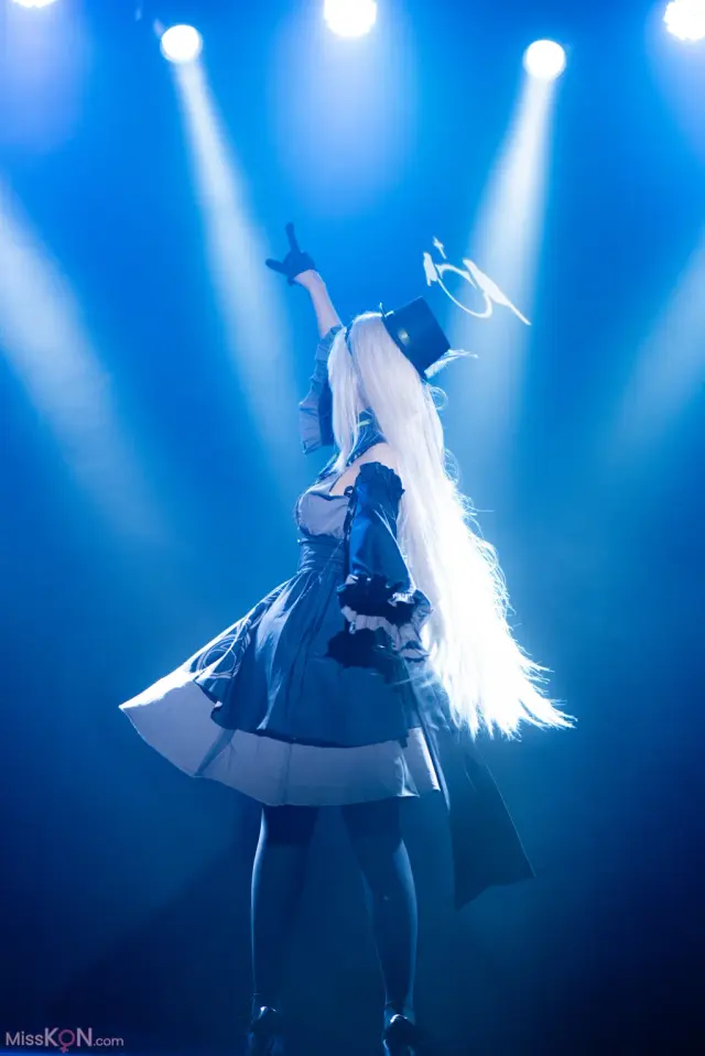 Coser@lunananya: 碧蓝档案 歌住樱子 偶像 (37 photos)