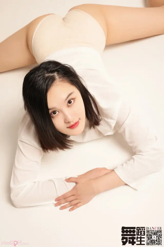 [GALLI嘉丽] 舞蹈生日记 No.108 – 117 (407 photos)