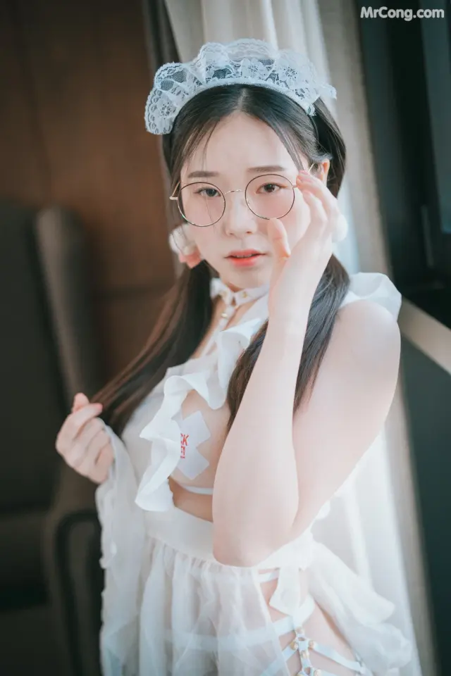 DJAWA Photo – Pia (피아): “Sheer Chiffon Apron” (66 photos)