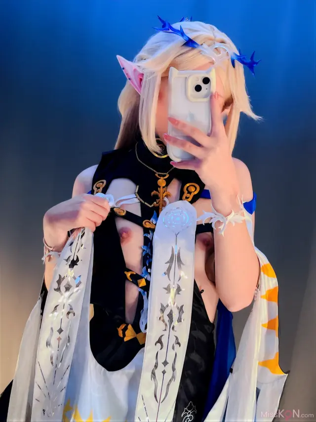 Coser@Ayame base: 卡提西亚 (14 photos)