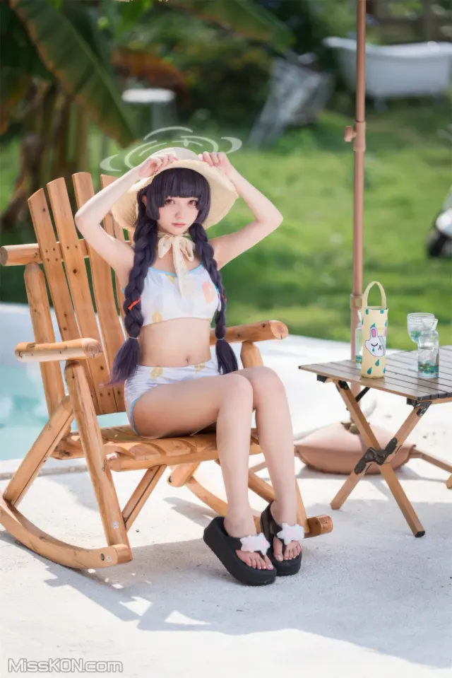 Coser@花铃: 碧蓝档案 美游泳装 (41 photos)