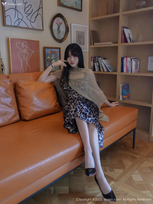 Xiuren秀人网 4K No.10698 白露lulu (58 photos)
