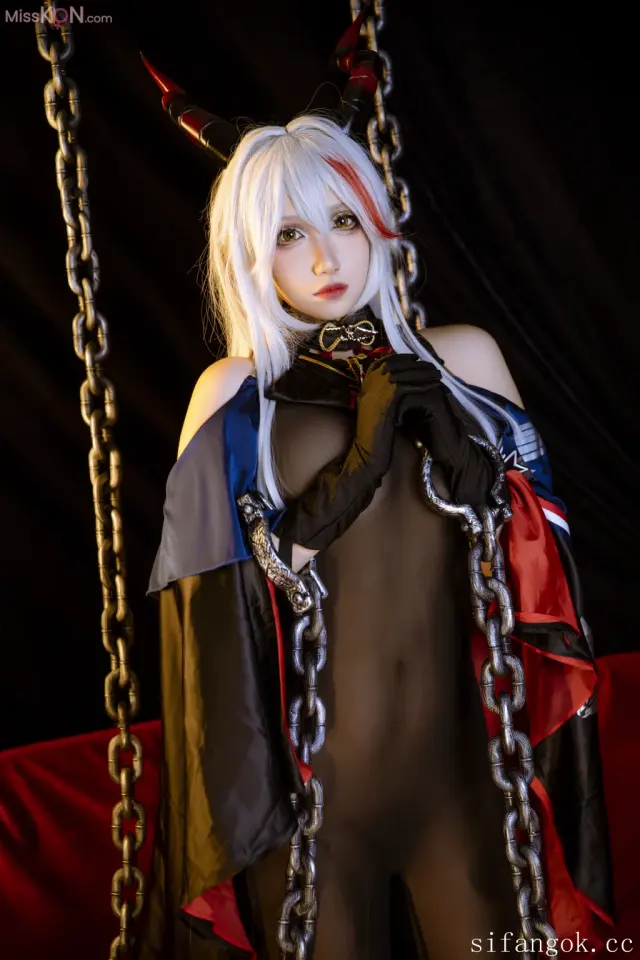 Coser@以理服人藜藜子 - 艾吉尔 (24 photos)