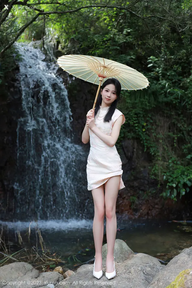 Xiuren秀人网 No.7234 糖豆sisi (60 photos)