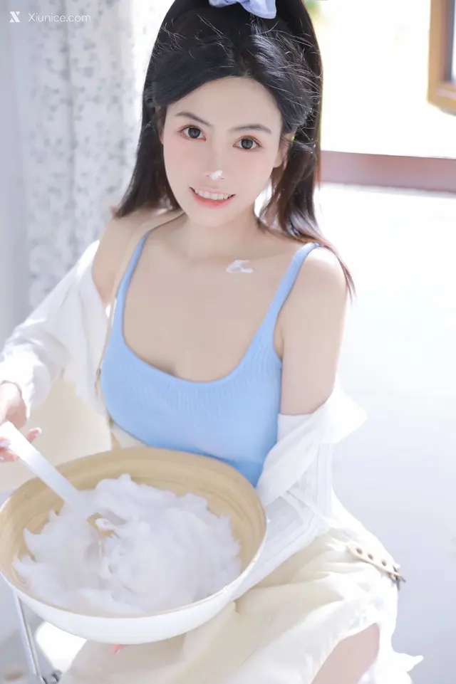 [XR Uncensored] Bai Tian (白甜): 极品模特 大尺视图合集 (230 photos 43 videos)
