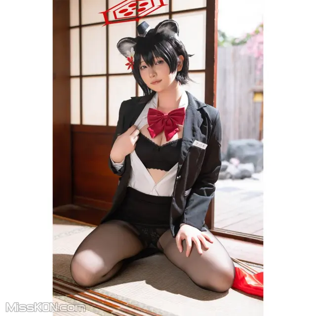 Coser@屿鱼: 椿 (13 photos)