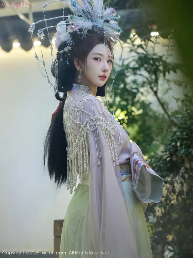XIUREN No.10736 – 10740 (388 photos)