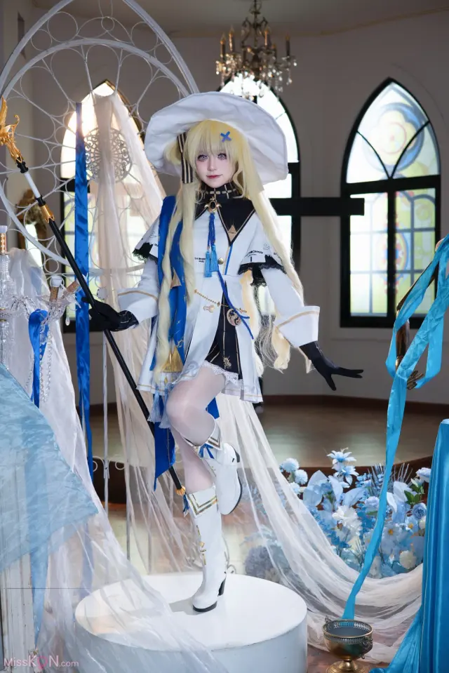 Coser@双木扶苏 - 鸣潮 菲比 (24 photos)