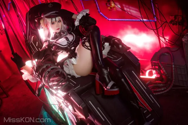 Coser@瓜希酱: 碧蓝航线 碧蓝航线易北 (25 photos)