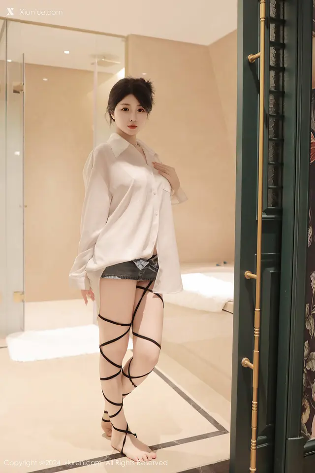 Xiuren秀人网 No.8400 陈小花 (77 photos)