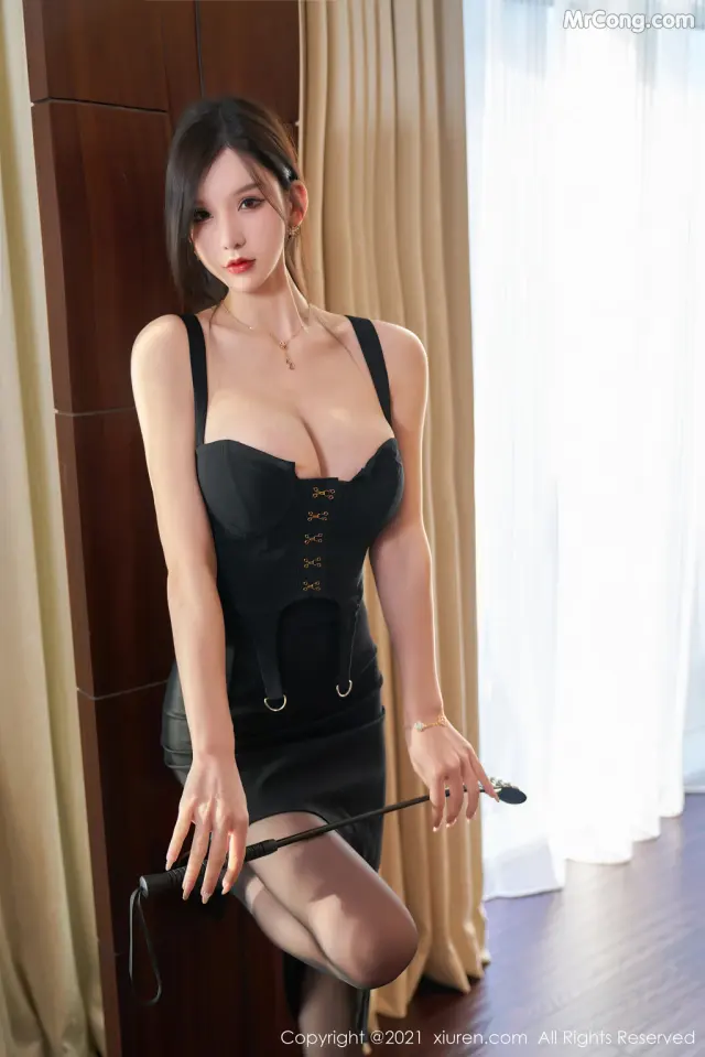 XIUREN No.4327: Zhou Yuxi (周于希Sandy) (81 photos)