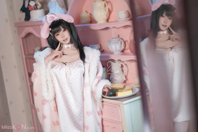 Coser@黏黏团子兔: 2026年04月作品 晚安少女 (118 photos + 3 videos)