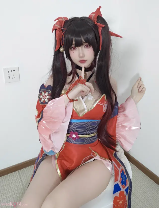 Coser@发条少女 (迷之呆梨): 花火 (66 photos + 3 videos)