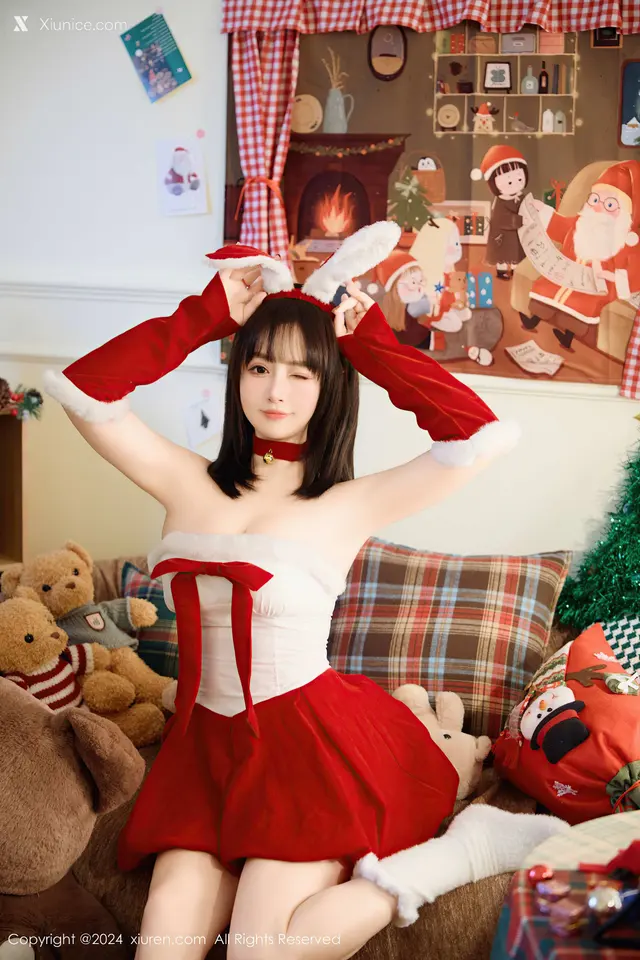 Xiuren秀人网 No.9656 养乐多Doll (53 photos)