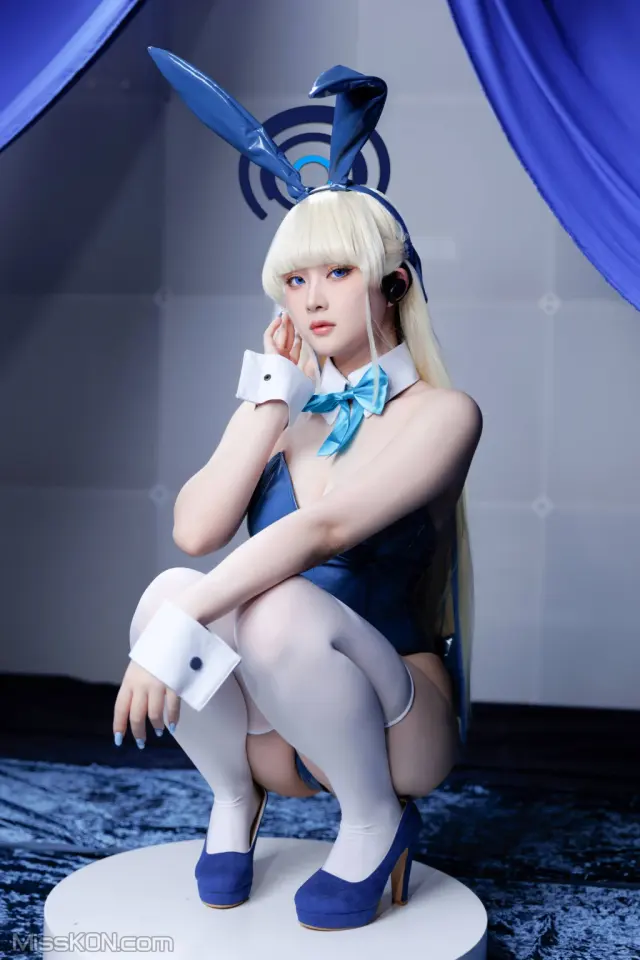 Coser@屿鱼: 蔚蓝档案 兔女郎 (28 photos)