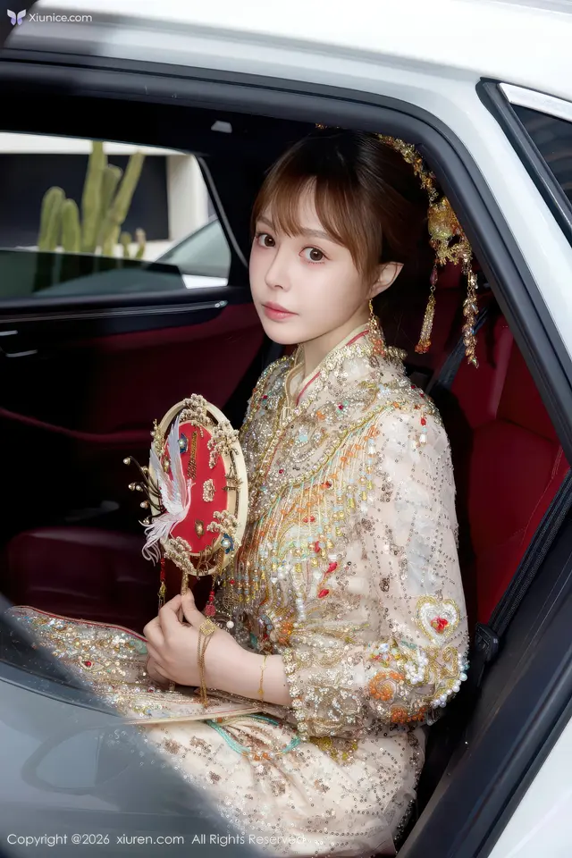 XIUREN No.11317: Evelyn艾莉 (64 photos)