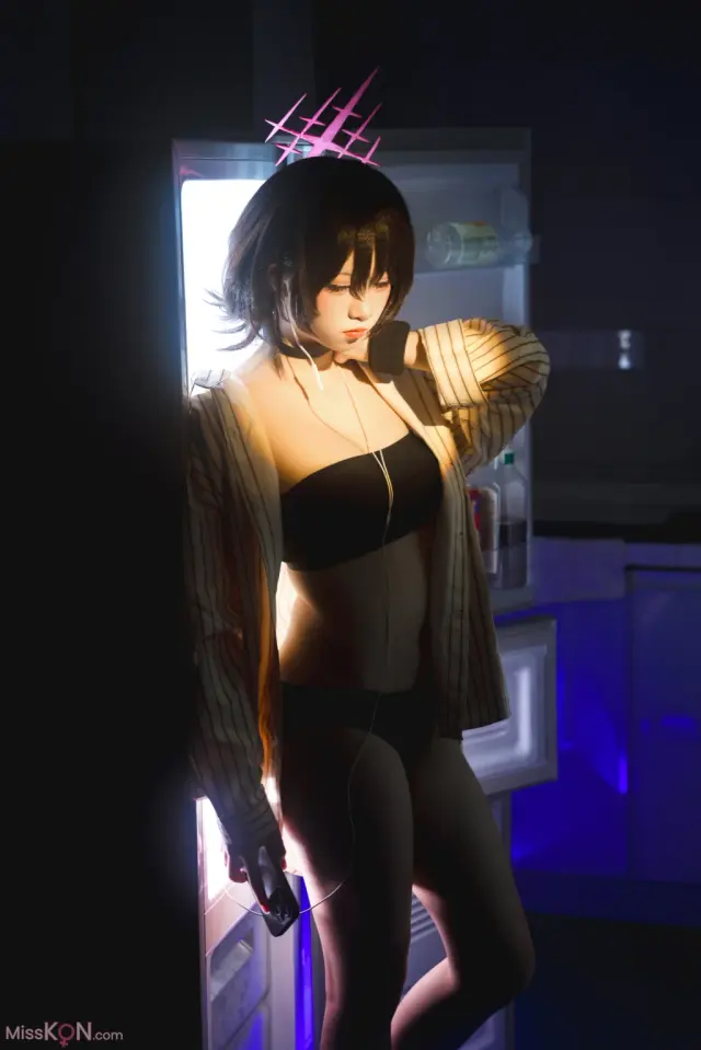 Coser@纸悦Etsu_ko: 美咲泳装 (28 photos)