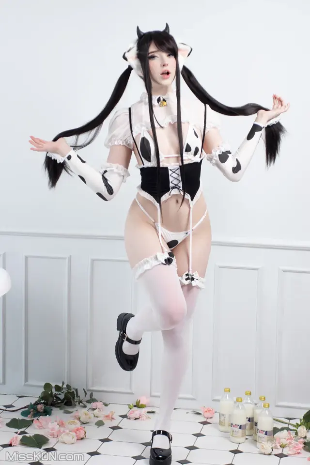Coser@Candy_Ball: Got Milk (66 photos + 7 videos)