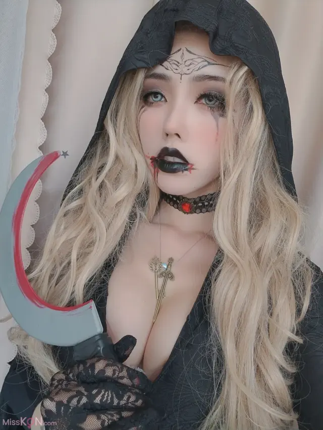 Coser@钛合金TiTi: 吸血鬼 (26 photos)