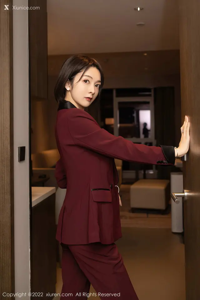 XIUREN No.5111: Angela00 (73 photos)