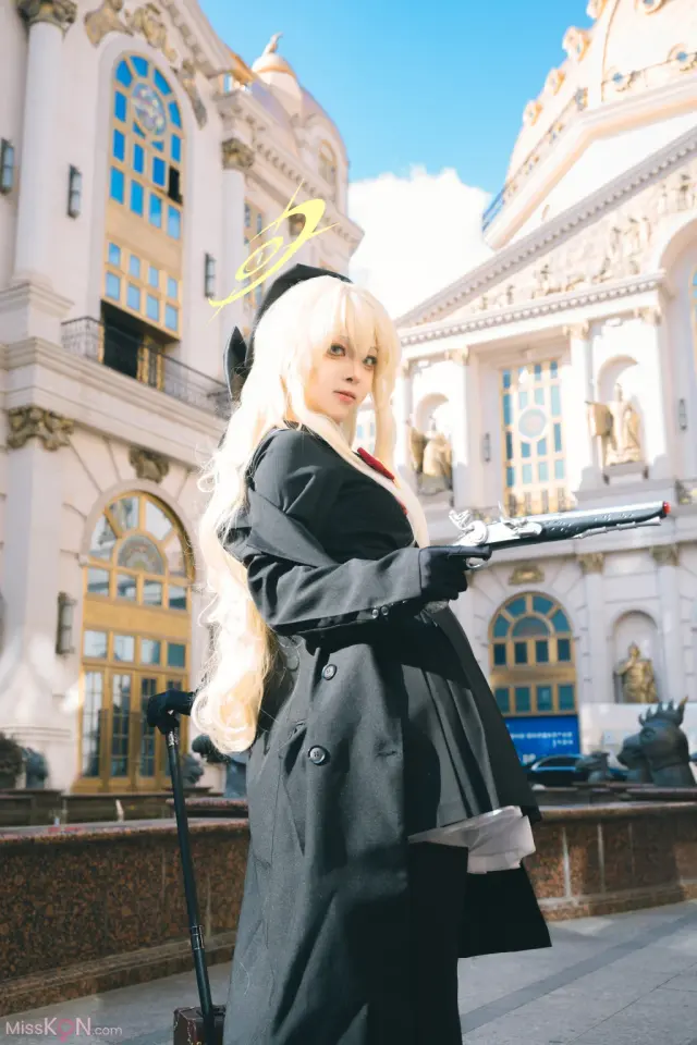 Coser@矢量鱼 - 笑面教授 (24 photos)
