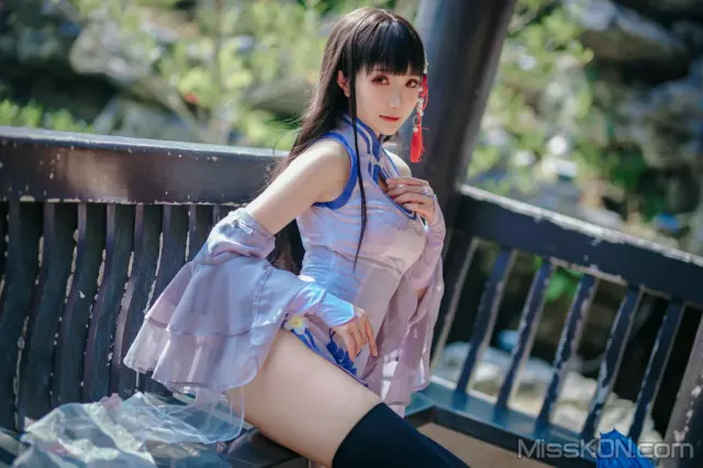 Coser@瓜希酱: 碧蓝航线 逸仙 (22 photos)
