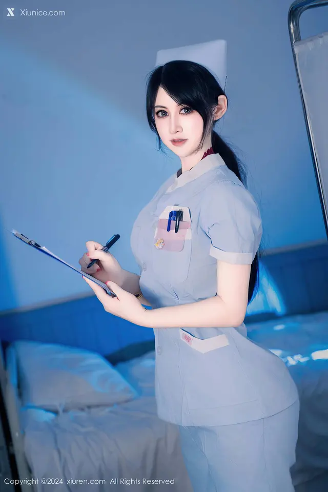 Xiuren秀人网 No.8859 诗诗kiki (114 photos)