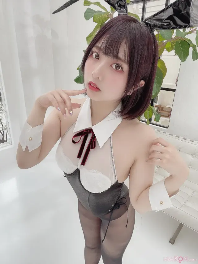 Coser@Tomiko (とみこ): 2022年12月会员订阅写真 (119 photos + 1 video)