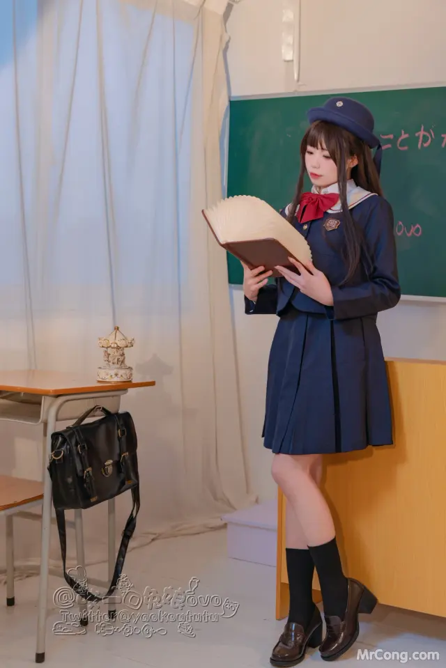 Coser@黏黏团子兔: 入学式 (50 photos)
