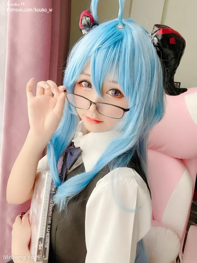 Coser@KuukoW No.067: Ganyu Pure Seifuku (36 photos + 6 videos)