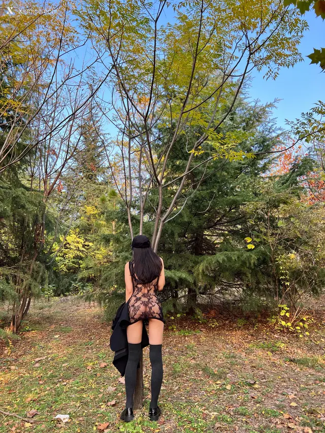 傲娇小仙女 Vol.002 人妻户外居家自拍福利 (64 photos)