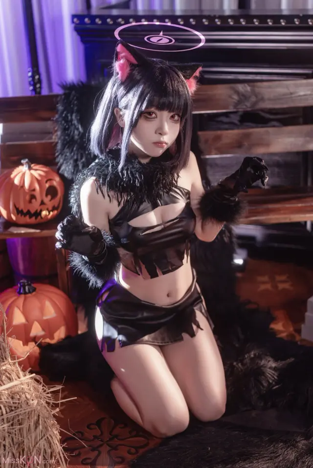 Coser@矢量鱼: 和纱万圣节 (34 photos)
