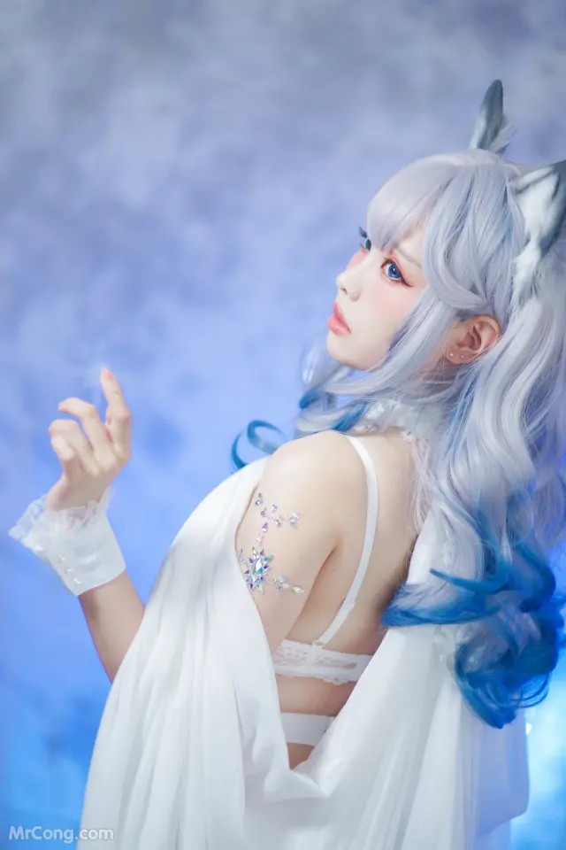 Coser@Ely_eee (ElyEE子): 猫耳白丝带 (48 photos + 6 videos)