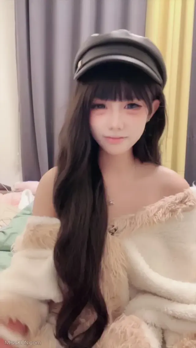 花开富贵: 现在的女孩子怎么都这么好看 (19 photos + 3 videos)