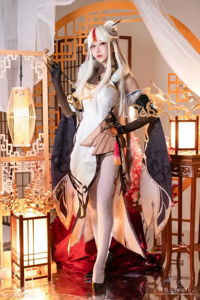 Coser@楊衣Yangyi: 凝光 (58 photos)