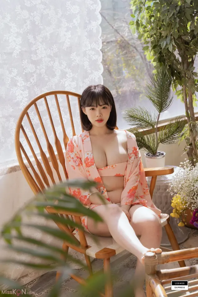 [LE] LERB-141A: Roah (이로아) (50 photos)