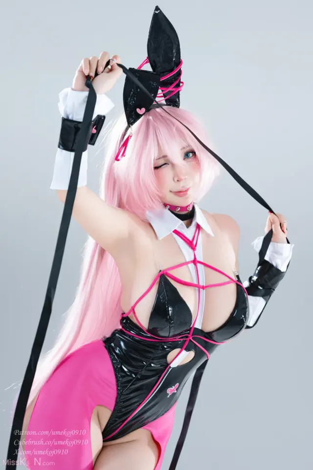 Coser@UmekoJ: Velvet Sensual Rabbit 「NIKKE」 (72 photos + 8 videos)