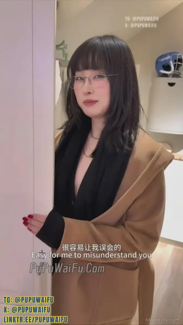 Aheyanlz(噗噗): 12月13日 宜家真空露出 (11 photos + 1 video)