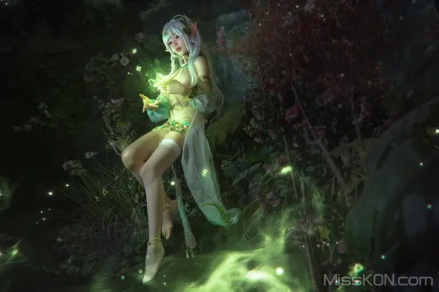 Coser@黏黏团子兔: 被遗忘的大慈树王 (74 photos + 1 video)